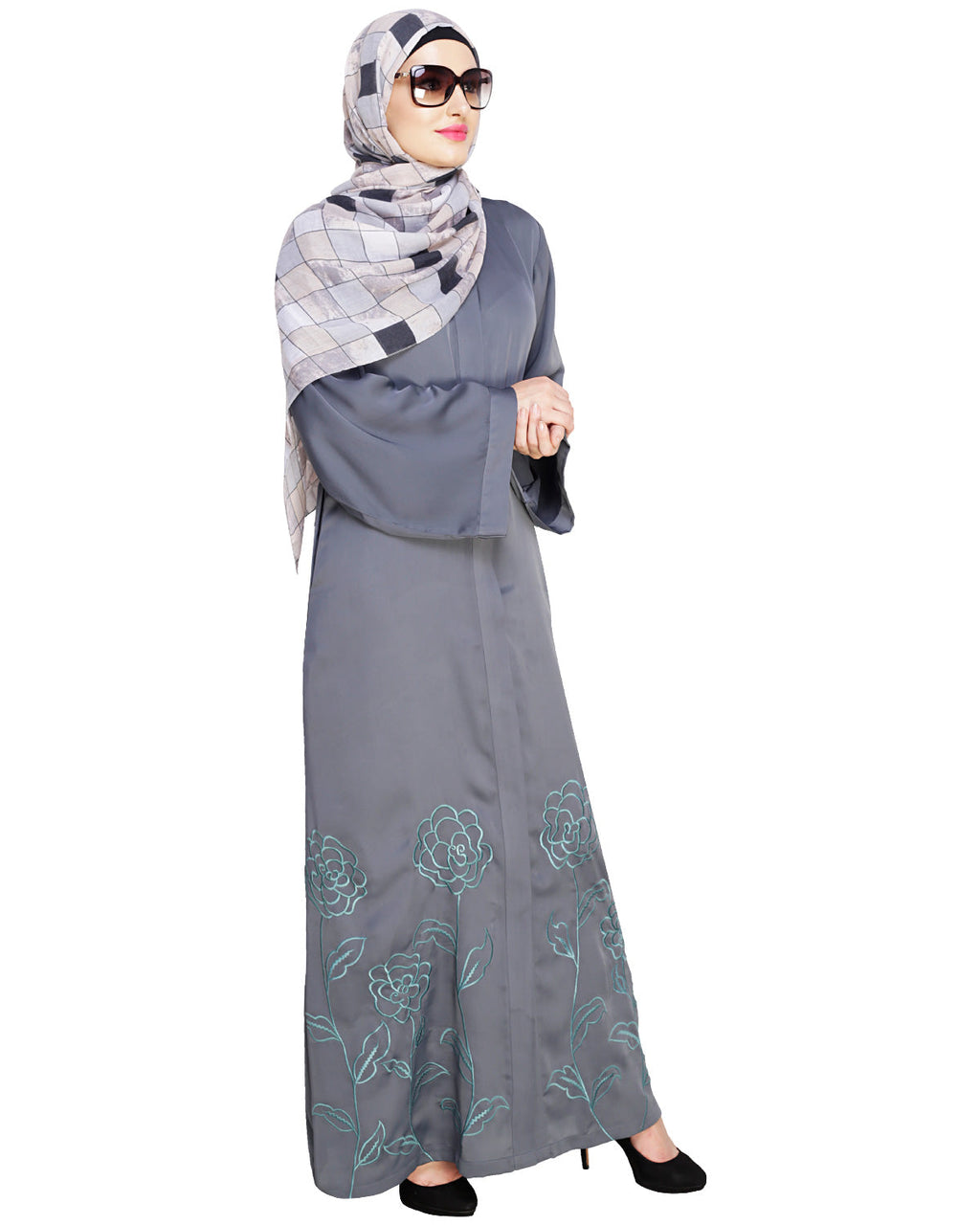 Mesmerising Dubai Style Abaya Grey