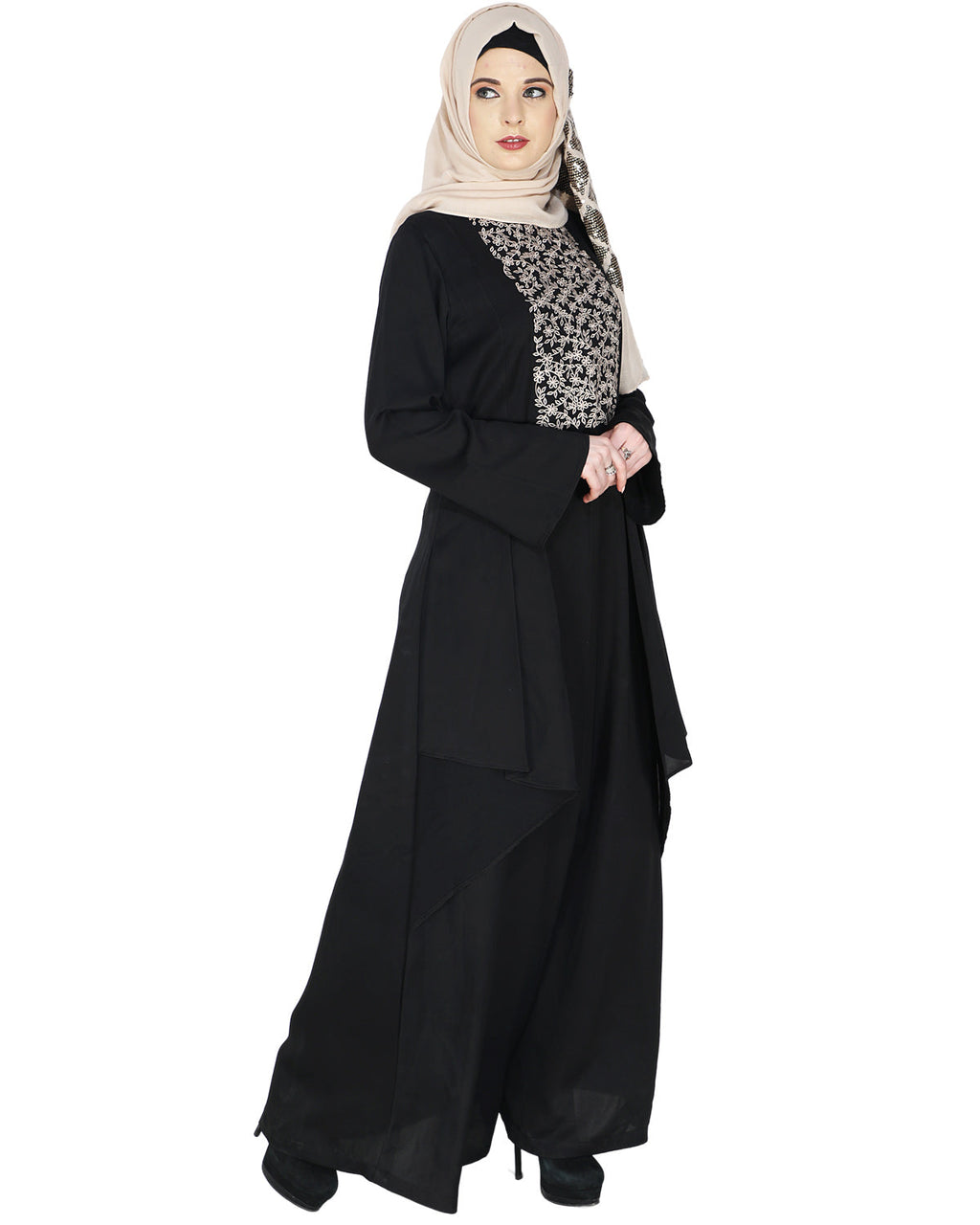 Newfangled Abaya Black