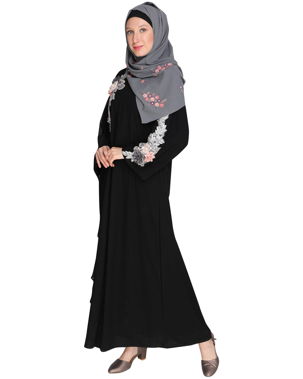 Awe Inspiring Abaya Black