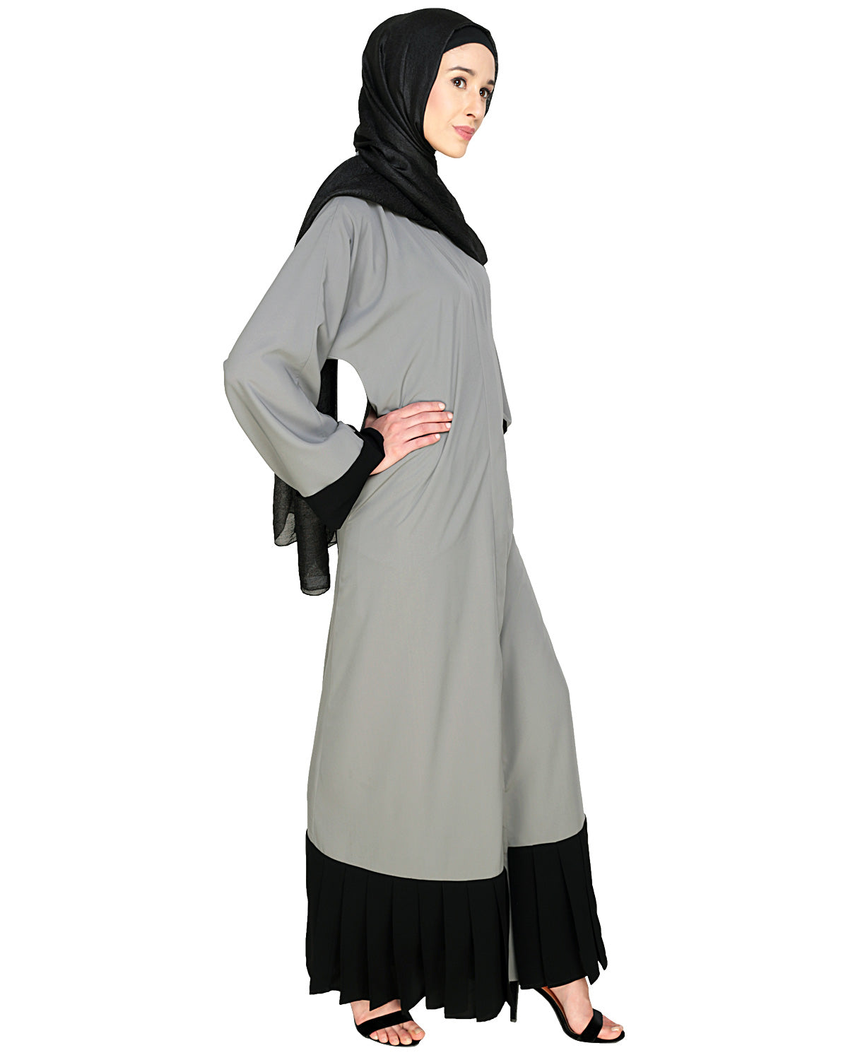 Pleated Bliss Dubai Style Abaya Grey & Black