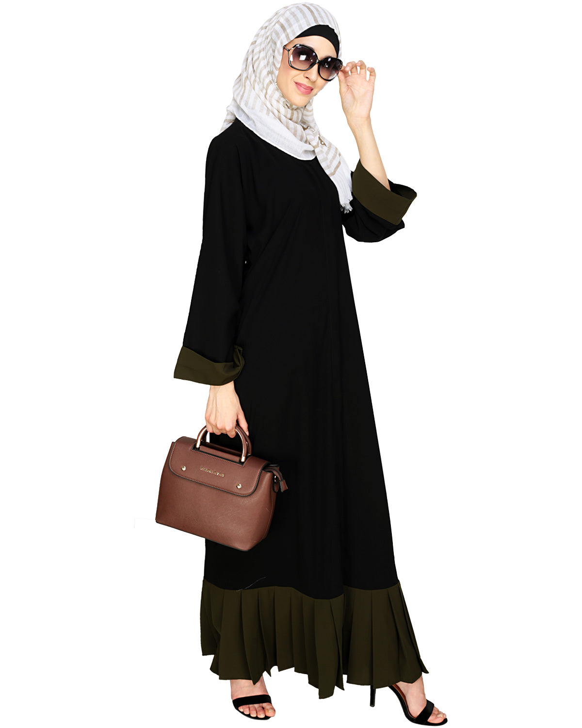 Pleated Bliss Dubai Style Abaya Olive Black