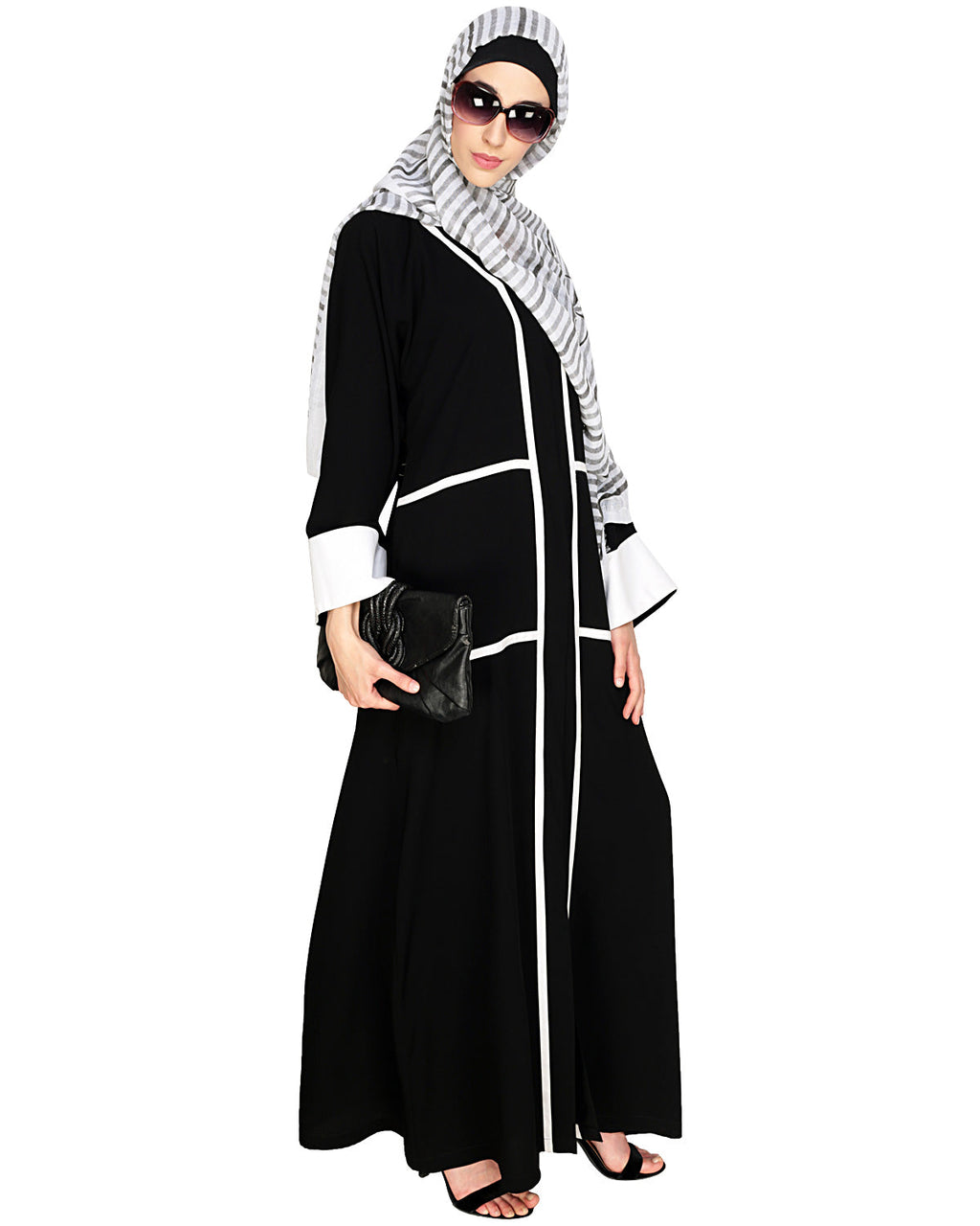 Elegant Black Dubai Style Abaya with Detailing Black
