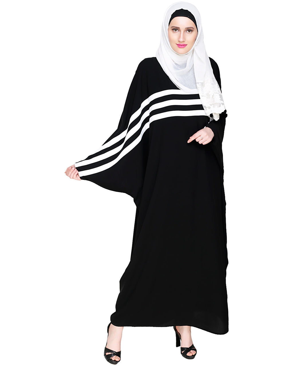 Sporty Kaftan With Black Detailing White