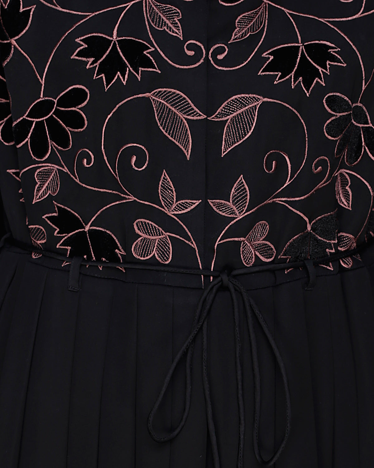 Sylvan Pleated Dubai Style Abaya Black S