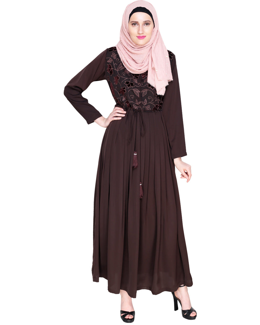 Sylvan Pleated Dubai Style Abaya Brown S