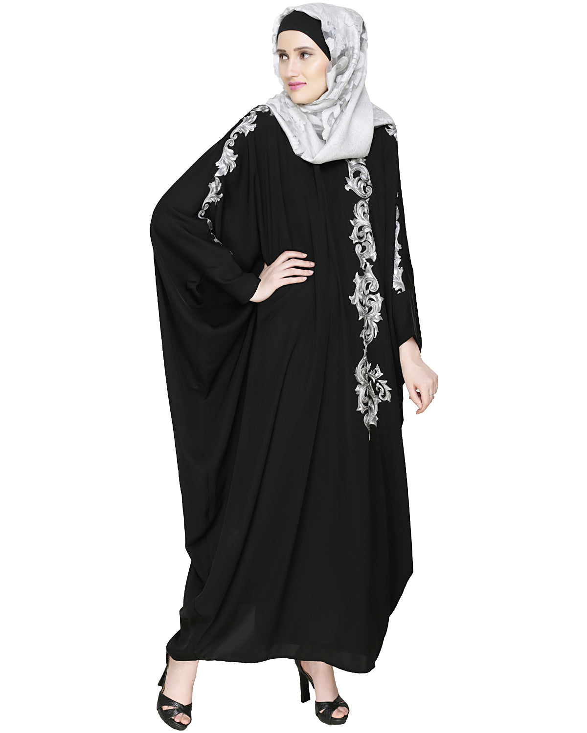 Dual Shade Floral Embroidered Beige Kaftan Wine