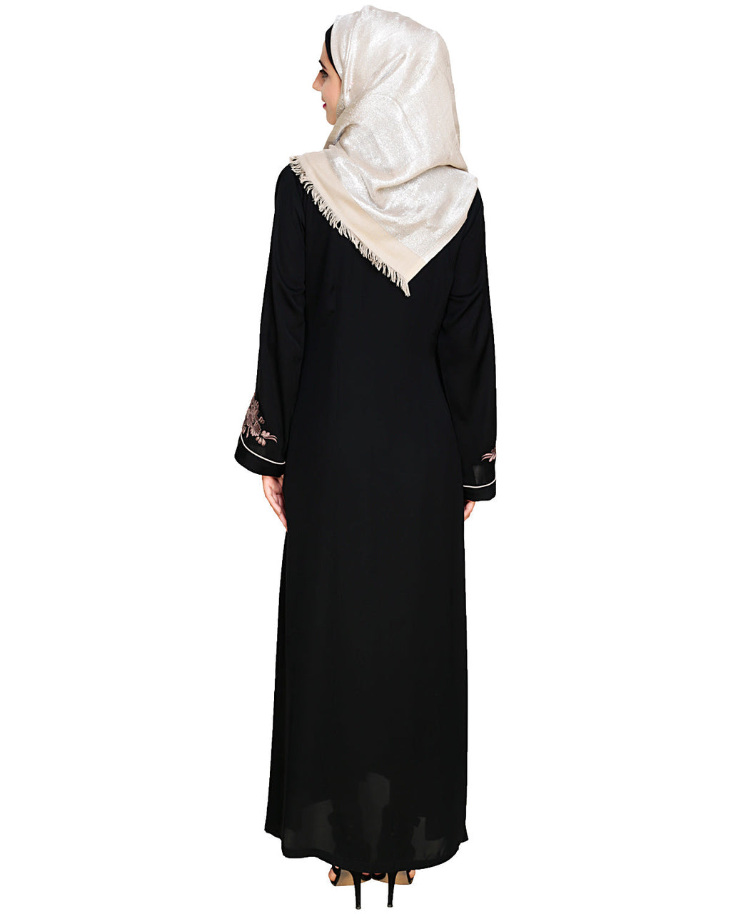 Appealing Floral Embroidery Dubai Style Abaya Black