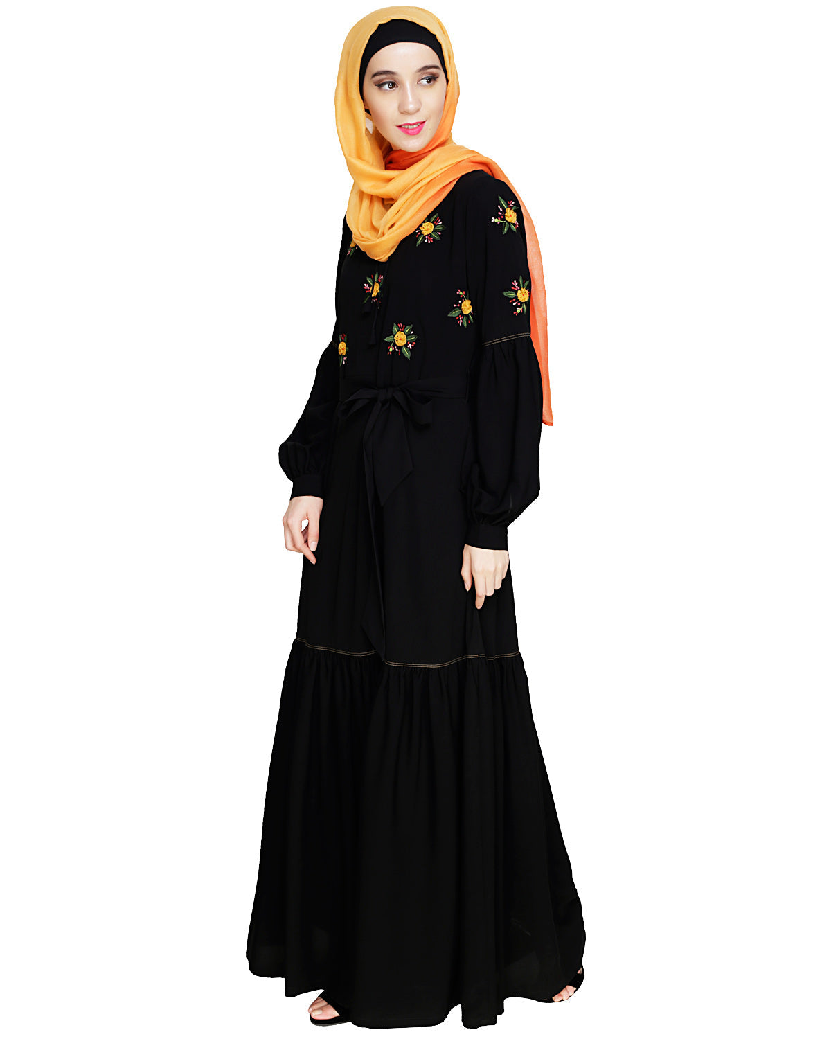 Dreamy Floral Embroiderd Abaya Black