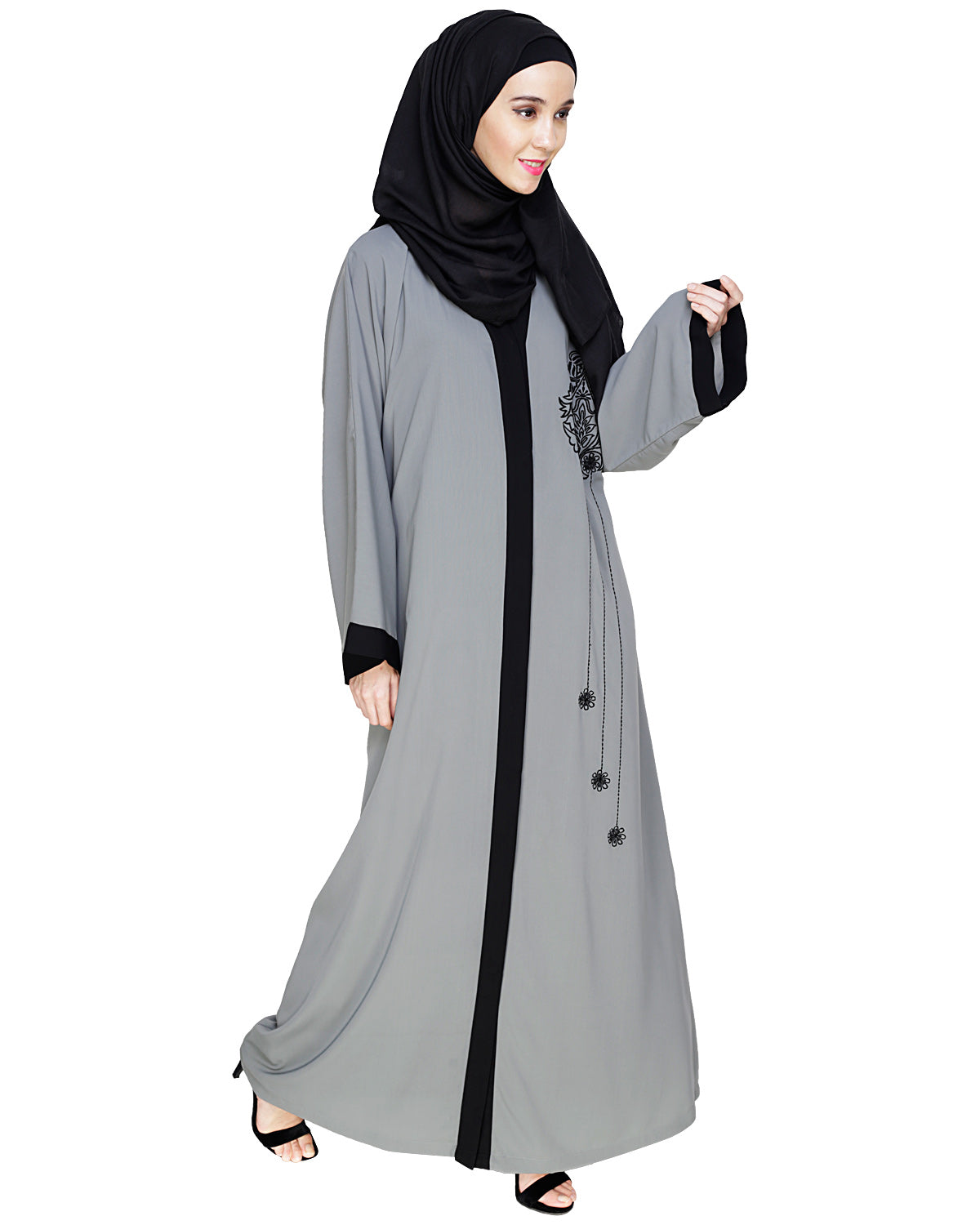 Contrast Embroidered Dubai Style Abaya Grey