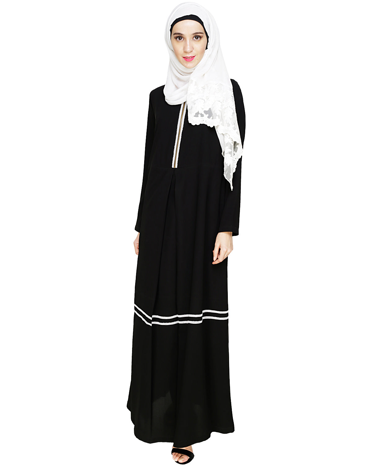 Graceful Lacy Abaya Black