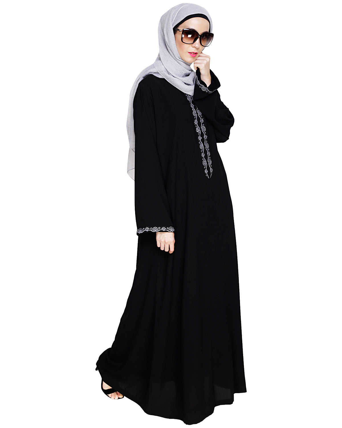 Lotus Embroidered Dubai Style Abaya Black
