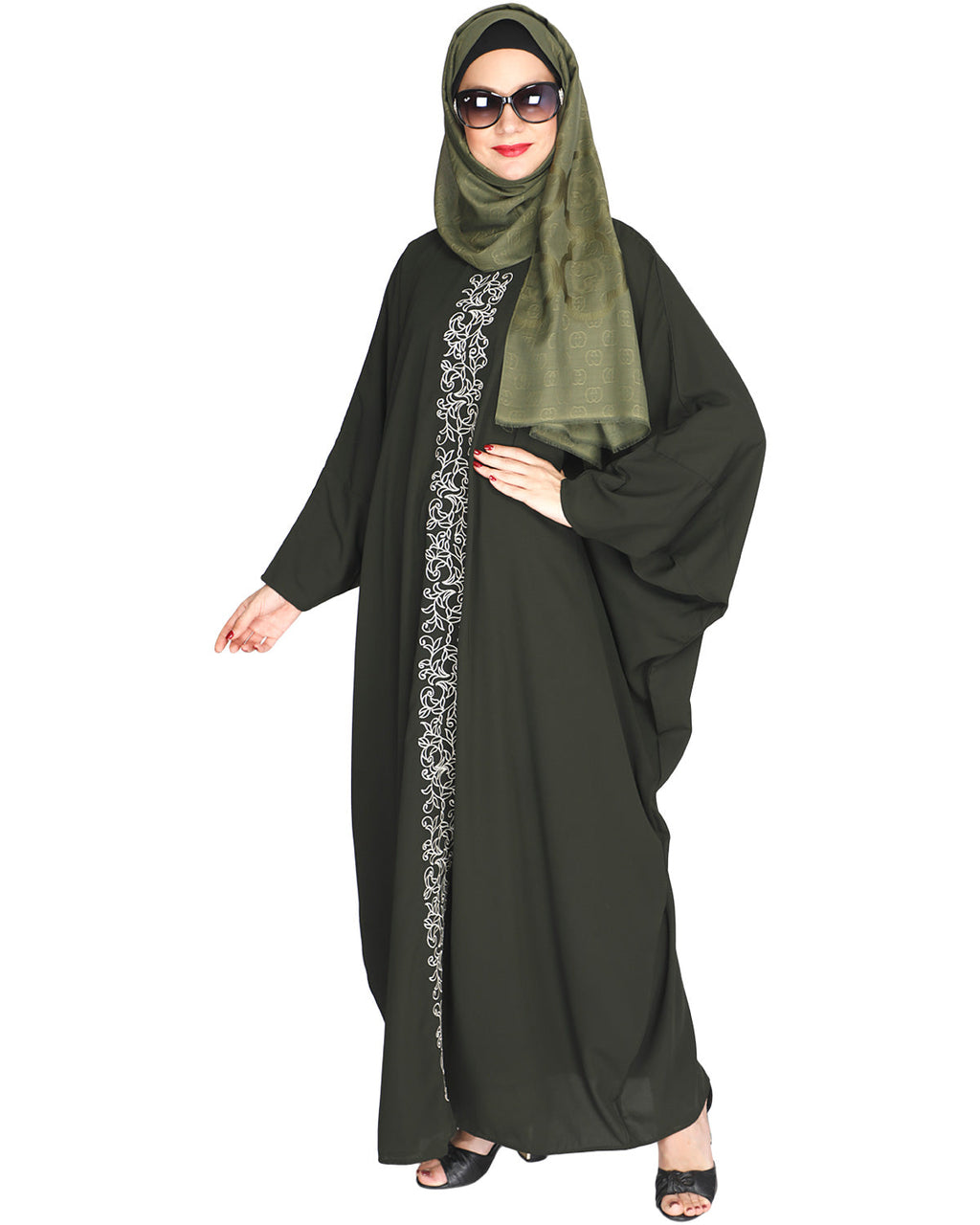 Flouncy Black Kaftan Wine