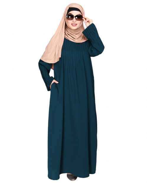 Sleek and Simple Bottle Green Abaya with Pintuck Detailing